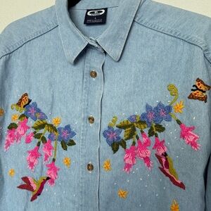 Vintage Embroidered Denim Chambray Button Down Shirt with hummingbirds & Flowers
